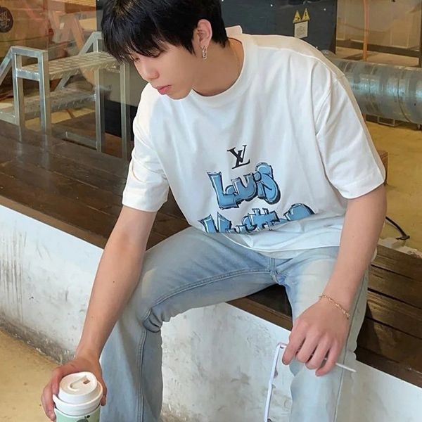 注目★ ルイヴィトン タリングプリント半袖Tシャツ コピー vuj52246